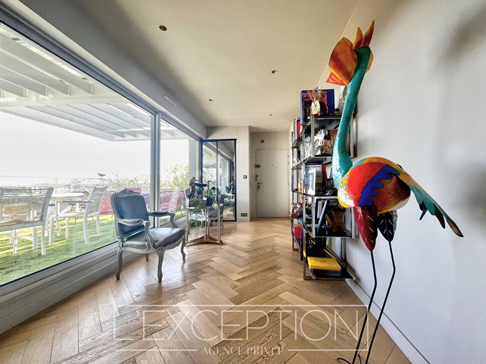 Appartement avec vue imprenable sur le Jardin du Mail et la Cathédrale