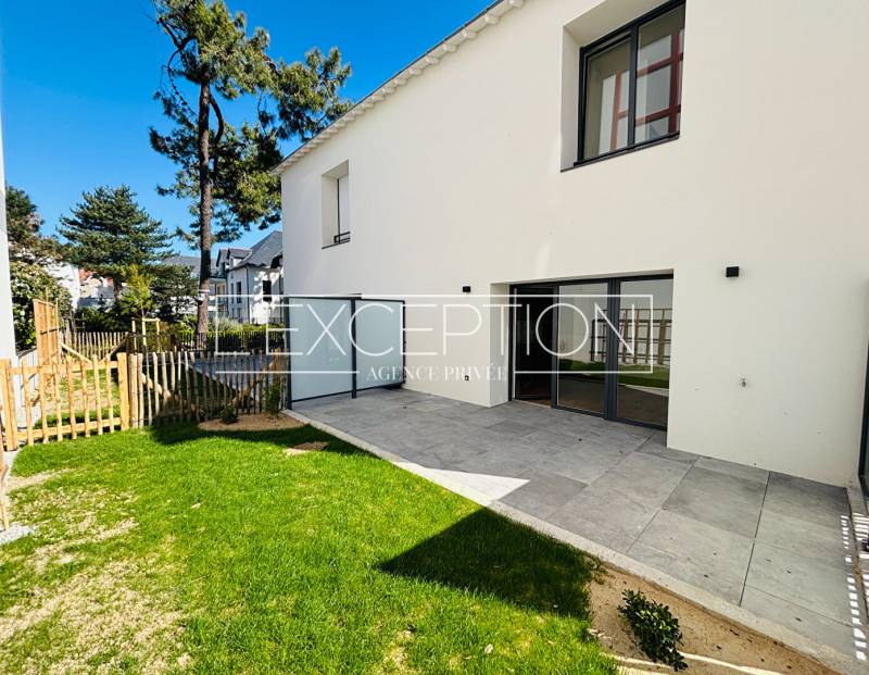 Appartement T2 bis de 56 m² avec Terrasse et Jardin Privatif dans Villa Réhabilitée situé à La Baule, à 500 m de la Plage en Loire-Atlantique