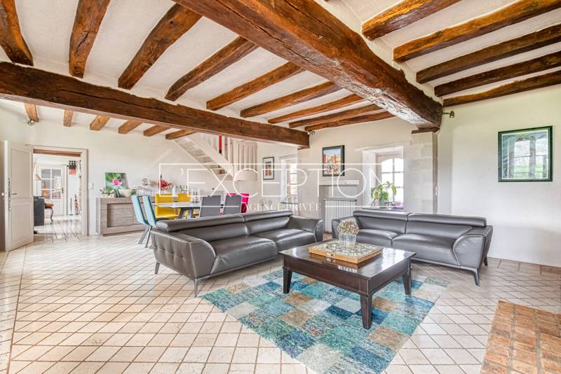 Authentique longère de charme au coeur d'un écrin de nature