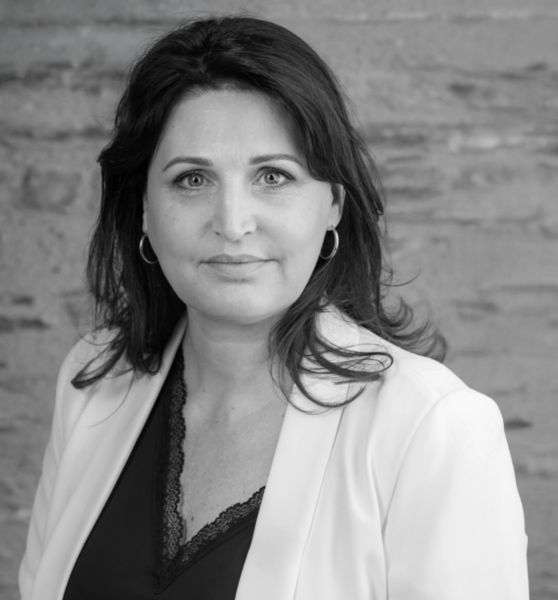 Julie MARTIN, Directrice d'Agence
